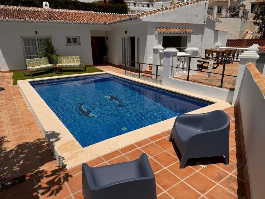Gracia Villa *